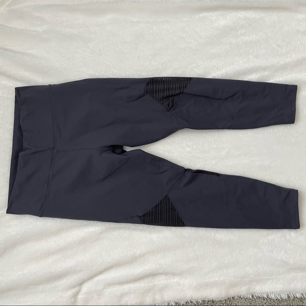 Fabletics - Hope High Iron Leggings